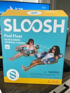 SLOOSH Blue & Green Tropical Leaves Pool Floats - Two Included NWT
